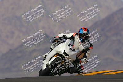 media/Oct-03-2022-Moto Forza (Mon) [[5f077a3730]]/Intermediate Group/Session 4 (Turn 9)/